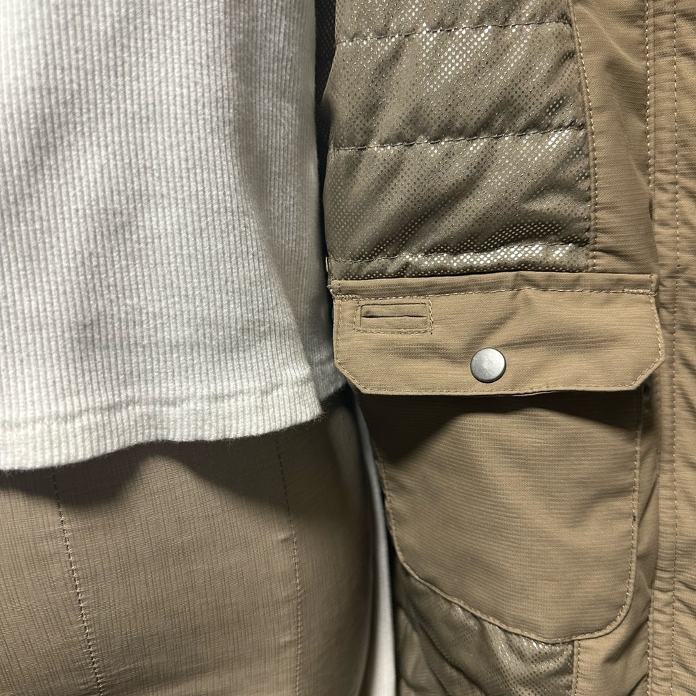 Columbia Women's Brown Ski Jacket - Picture 11 of 11